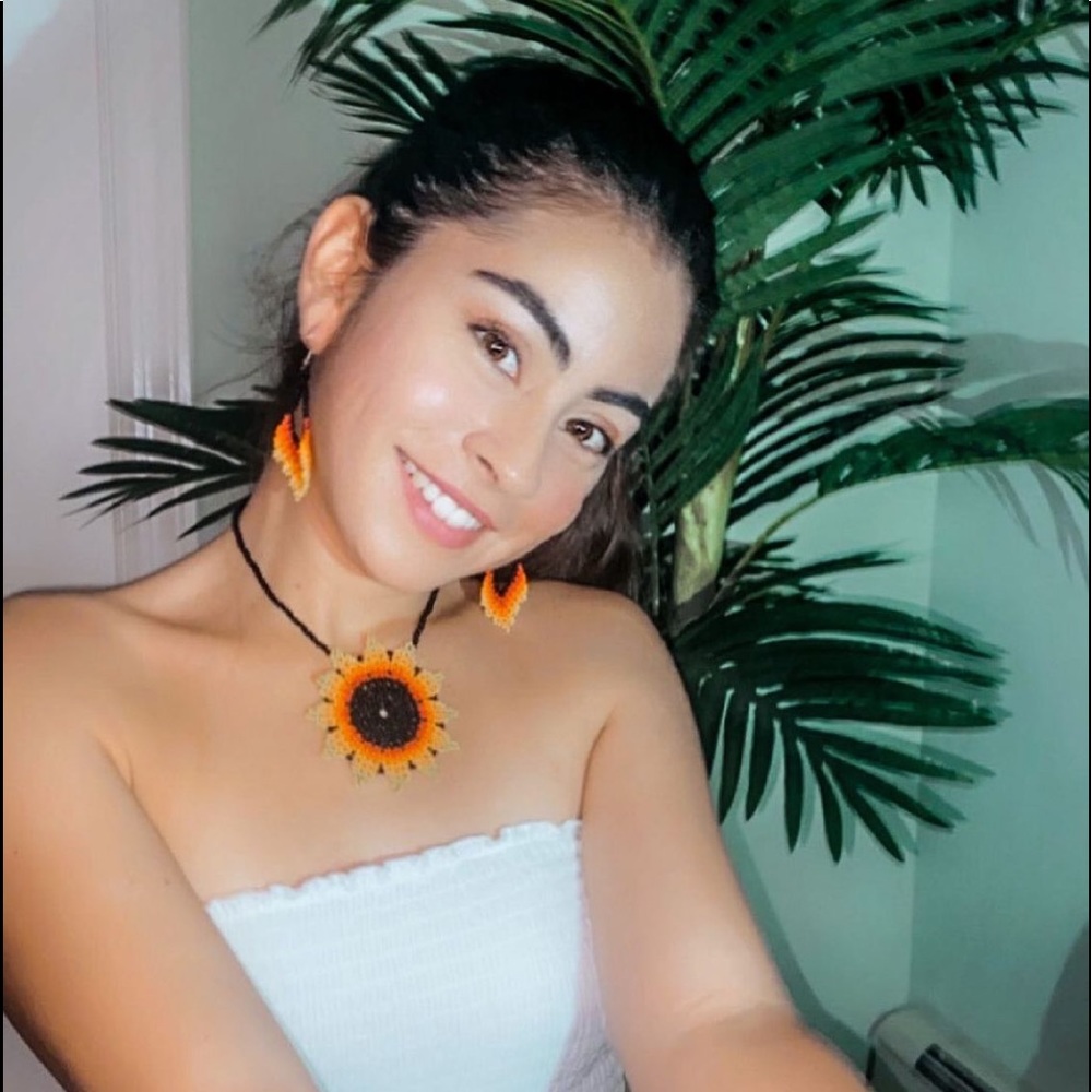 Handmade necklace and earrings ✨